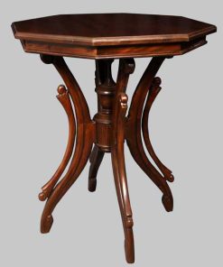 Шестигранный стол