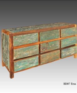 埃萨木制自助餐