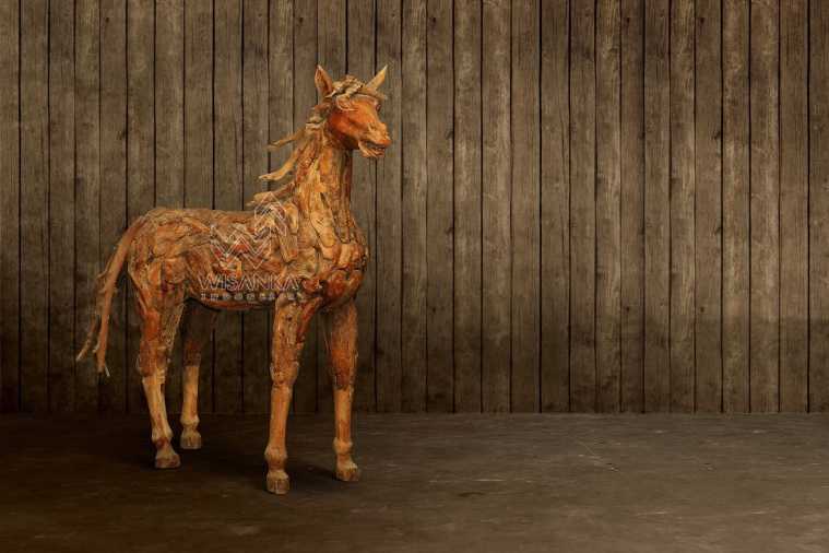 Cheval de Troie en bois