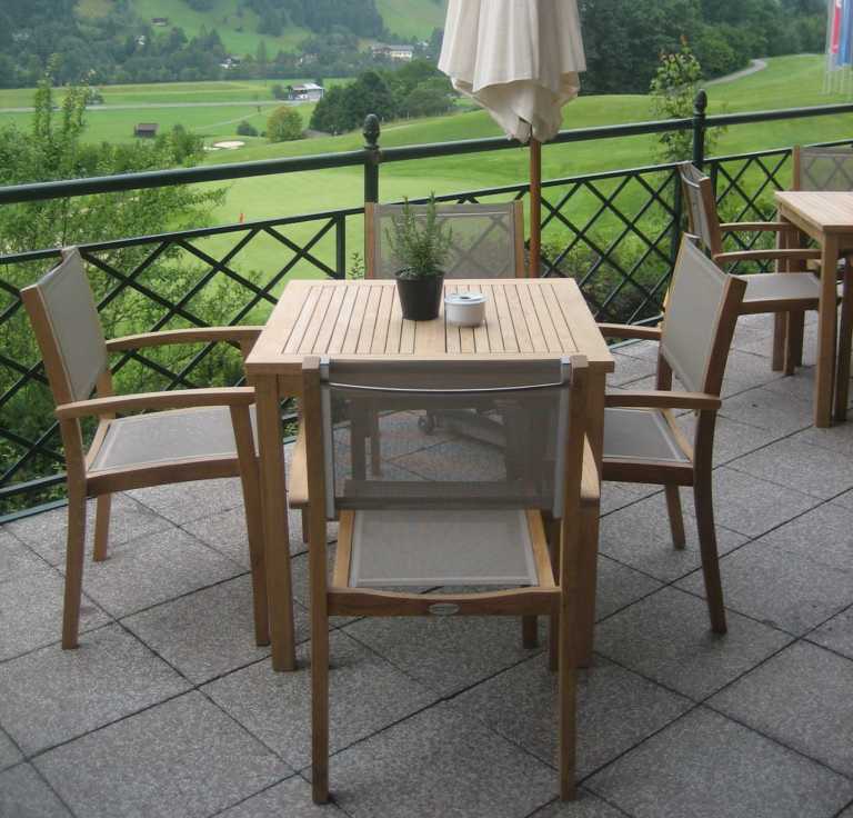 TBM04 Monica istifleme ve kare masa takımı